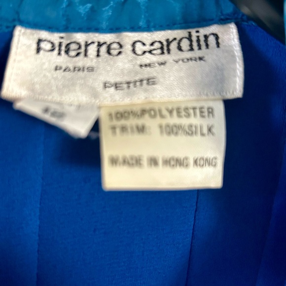 Vintage Beautiful Blue Pierre Cardin 100% silk dress - Picture 4 of 10